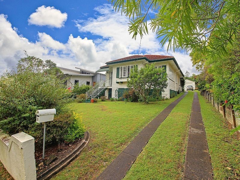 34 Procyon Street, Coorparoo QLD 4151