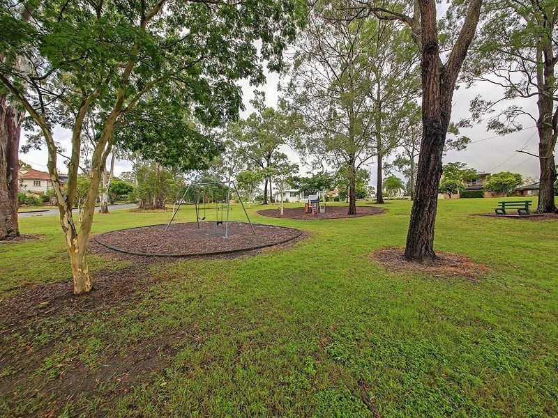 34 Procyon Street, Coorparoo QLD 4151