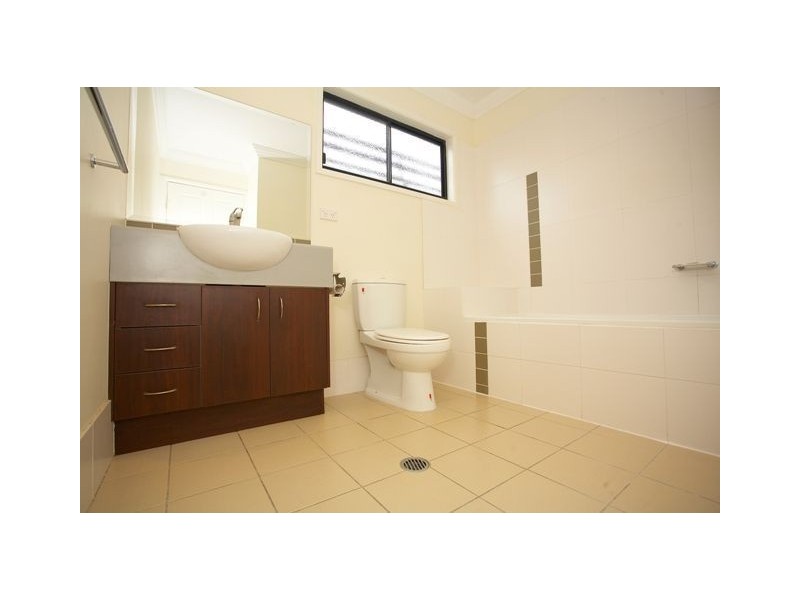 10/9 Talbot Street, Coorparoo QLD 4151