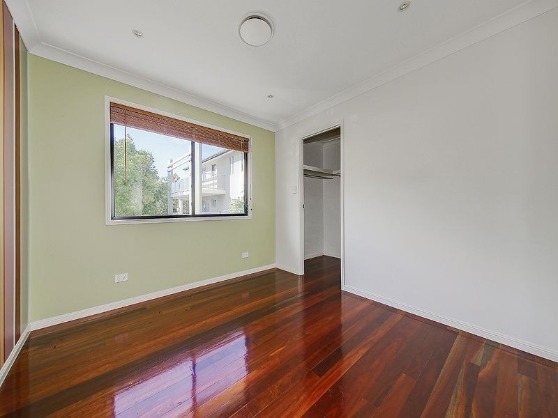1/23 Gladys Street, Greenslopes QLD 4120