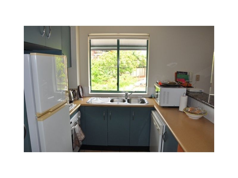 9/219 Wellington Road, East Brisbane QLD 4169