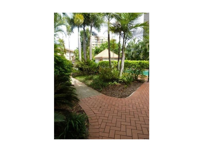 9/219 Wellington Road, East Brisbane QLD 4169