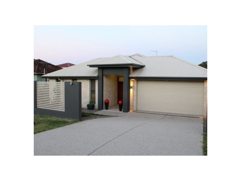 17 Fork Street, Coorparoo QLD 4151