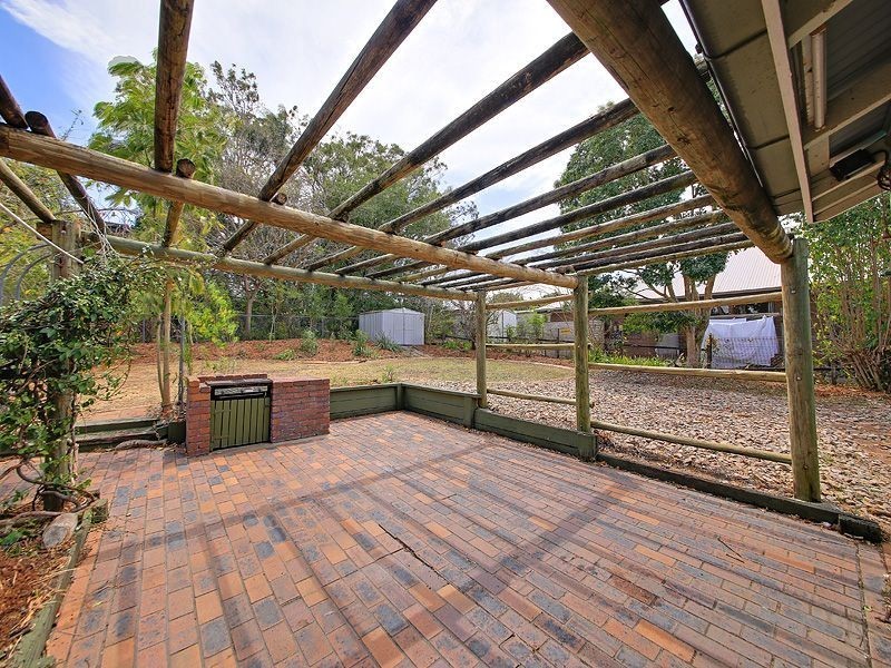 35 Willard St, Carina Heights QLD 4152