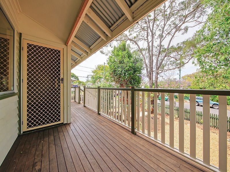 35 Willard St, Carina Heights QLD 4152