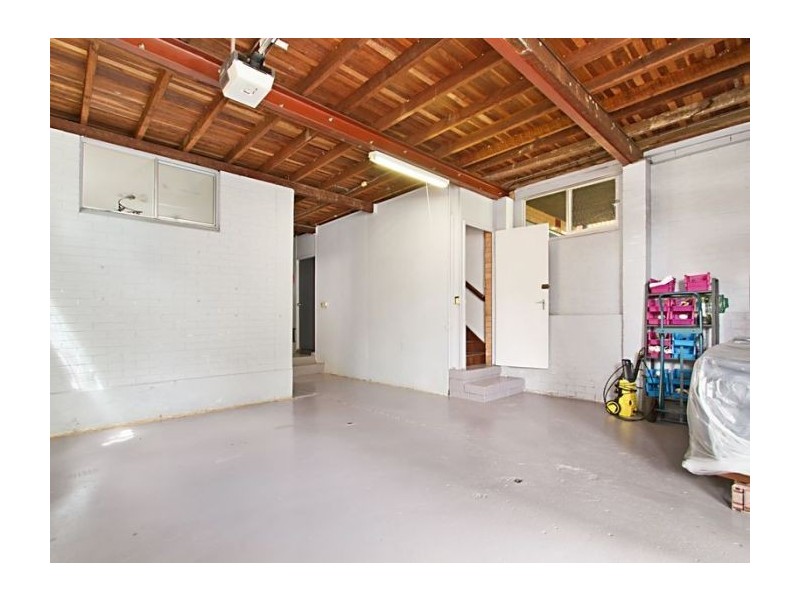 25 Hillock St, Coorparoo QLD 4151