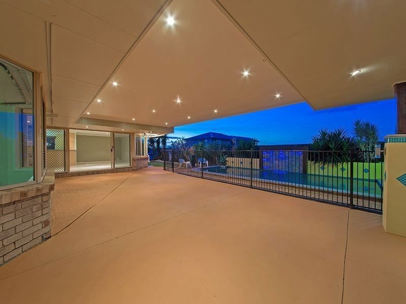 15 Manly Street, Birkdale QLD 4159