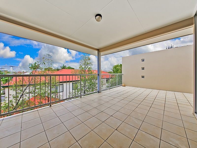 6/25 Gladys Street, Greenslopes QLD 4120