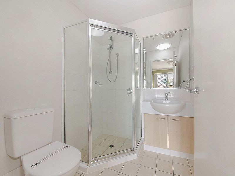 6/25 Gladys Street, Greenslopes QLD 4120