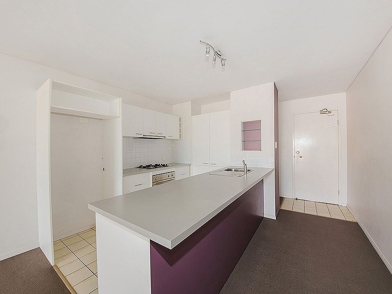 6/25 Gladys Street, Greenslopes QLD 4120