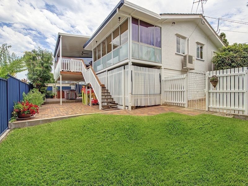 57 Hawkwood Street, Mount Gravatt East QLD 4122