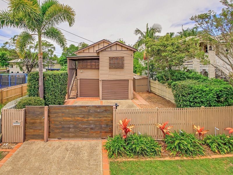 6 Trundle St, Coorparoo QLD 4151