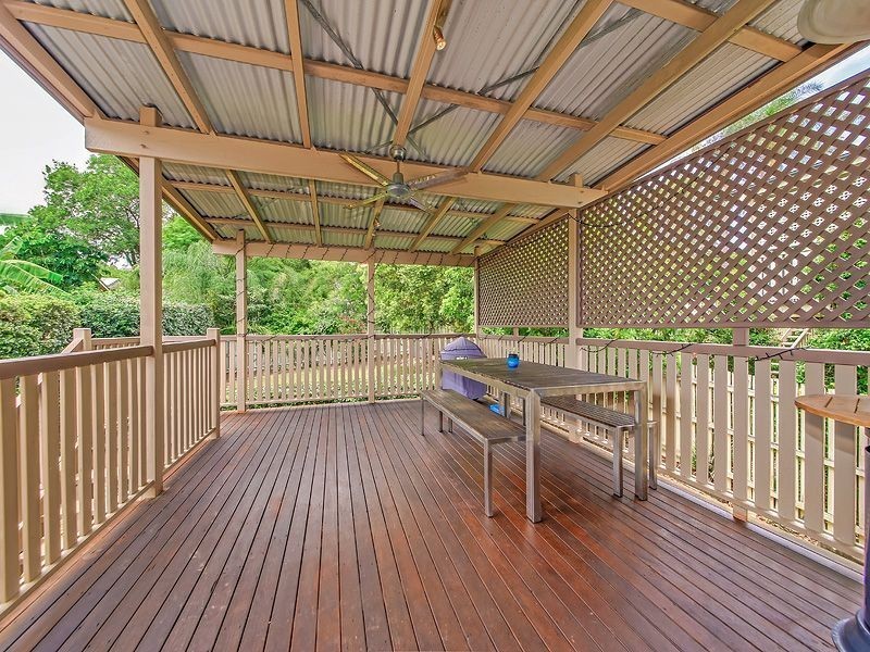 6 Trundle St, Coorparoo QLD 4151