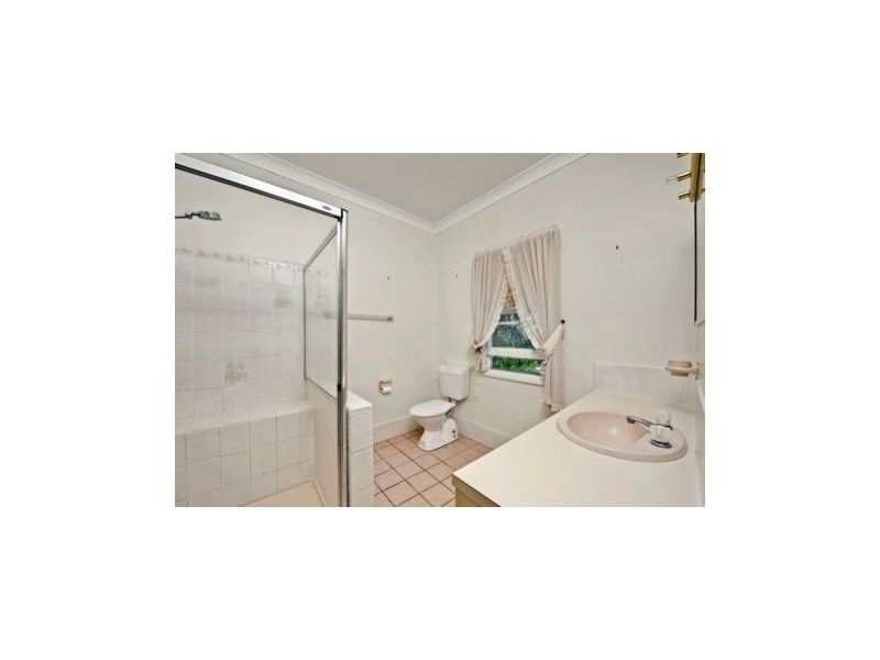 57 Carranya Street, Camp Hill QLD 4152