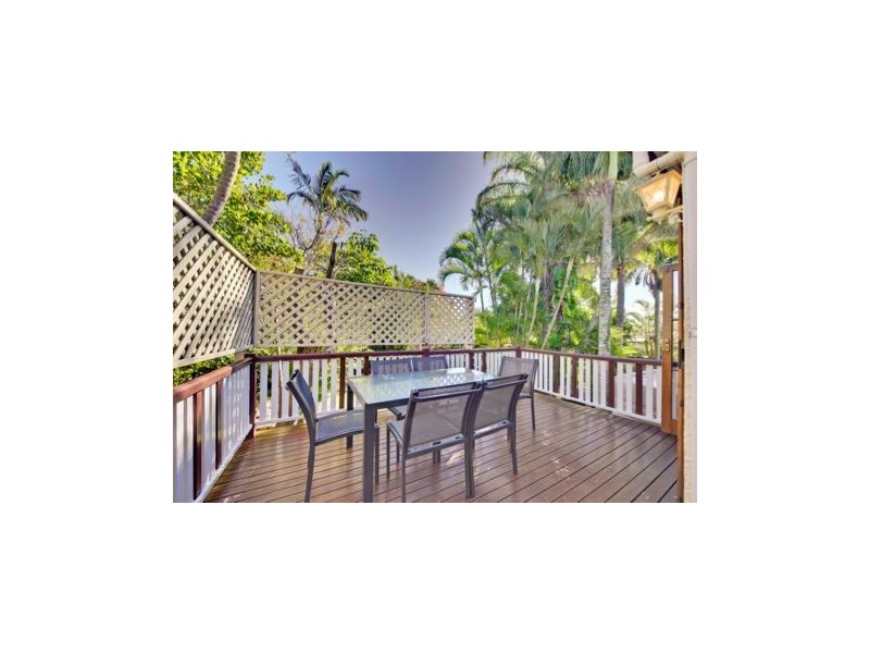 57 Carranya Street, Camp Hill QLD 4152