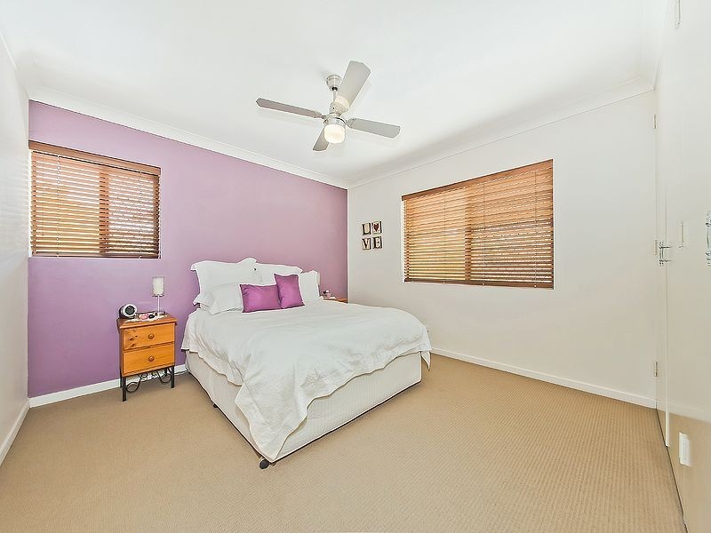 2/51 Amelia Street, Coorparoo QLD 4151