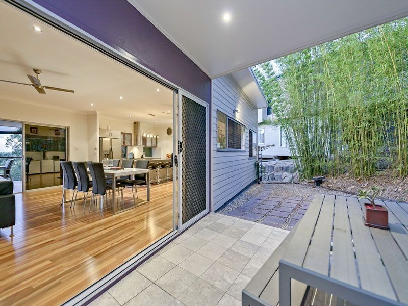 32 Jasmine Crescent, Shailer Park QLD 4128