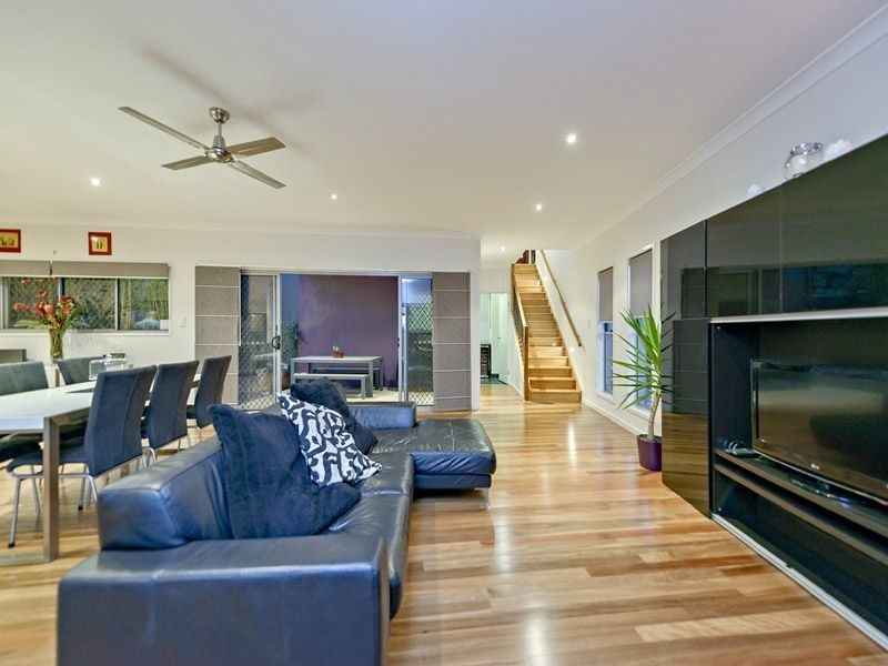 32 Jasmine Crescent, Shailer Park QLD 4128