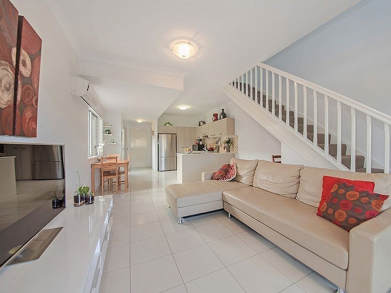 1/19 Wattle Avenue, Carina QLD 4152