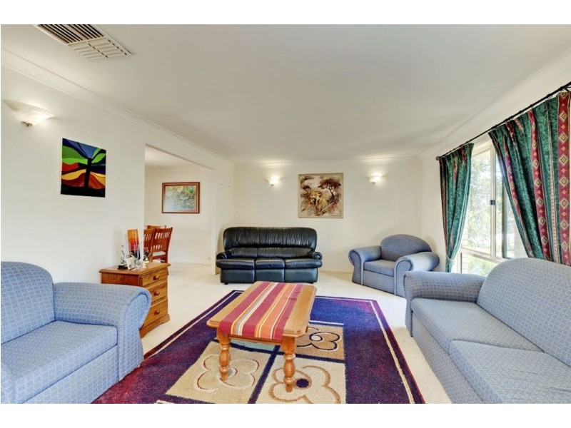 60 Appleton Street, Carindale QLD 4152