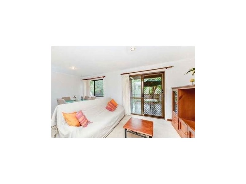 1/54 Leicester Street, Coorparoo QLD 4151