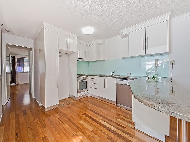 19/219 Wellington Road, Kangaroo Point QLD 4169