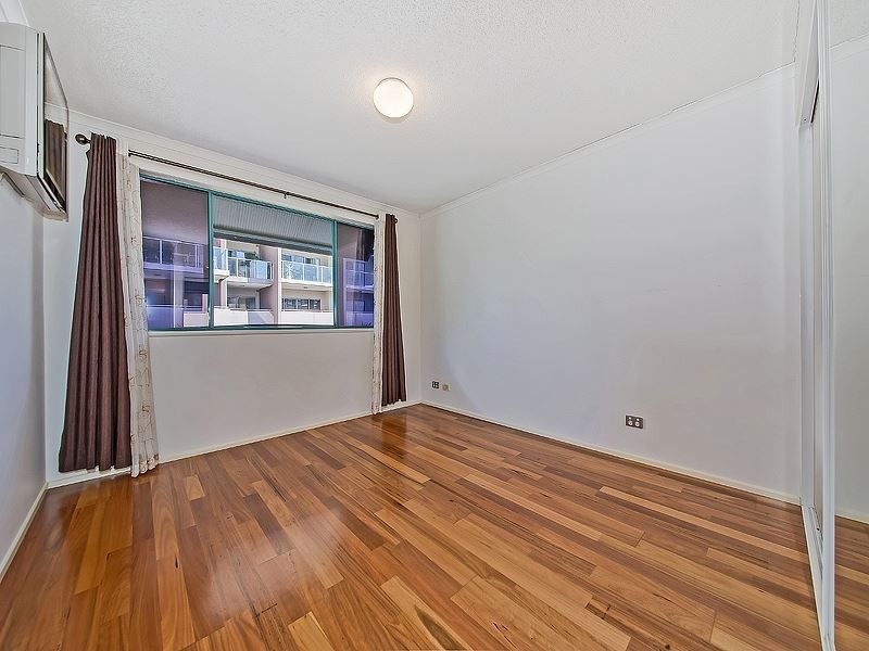 19/219 Wellington Road, Kangaroo Point QLD 4169