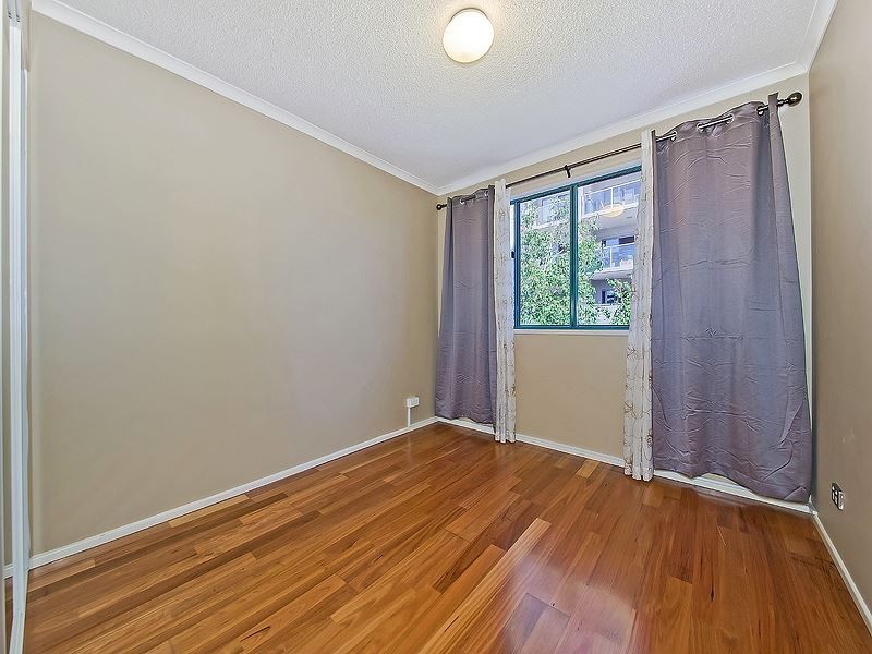 19/219 Wellington Road, Kangaroo Point QLD 4169