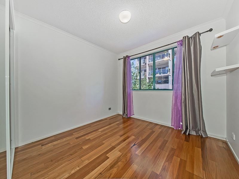 19/219 Wellington Road, Kangaroo Point QLD 4169