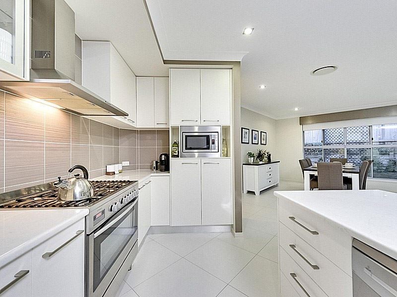 10 Kate Circuit, Rochedale QLD 4123