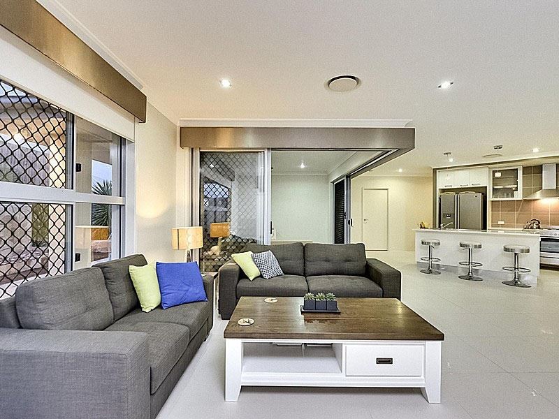 10 Kate Circuit, Rochedale QLD 4123