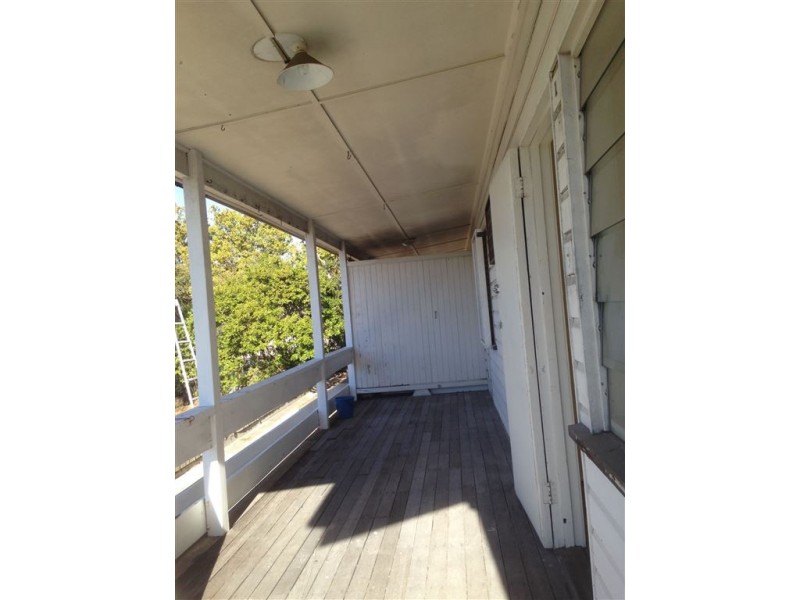 69 Kitchener Street, Coorparoo QLD 4151