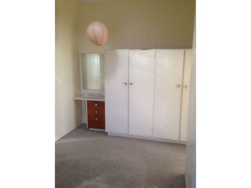 69 Kitchener Street, Coorparoo QLD 4151