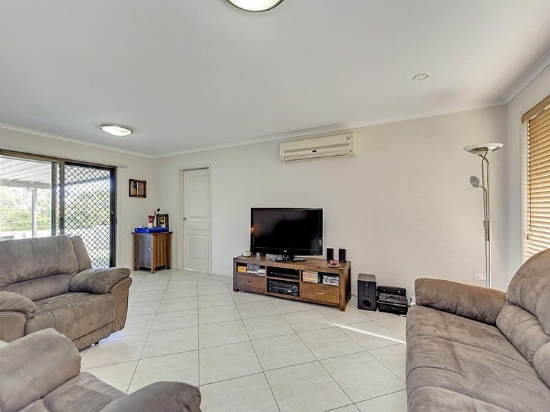 132 Plantain Road, Shailer Park QLD 4128