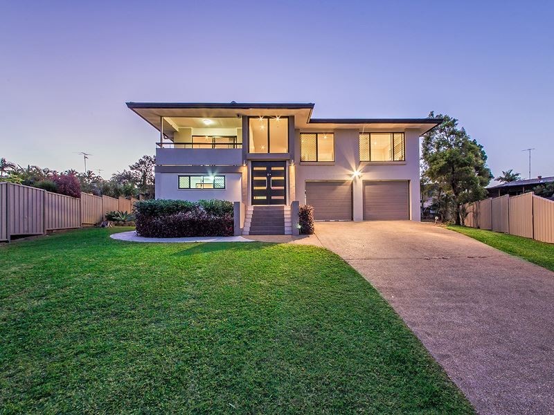 8 Privet Place, Mansfield QLD 4122