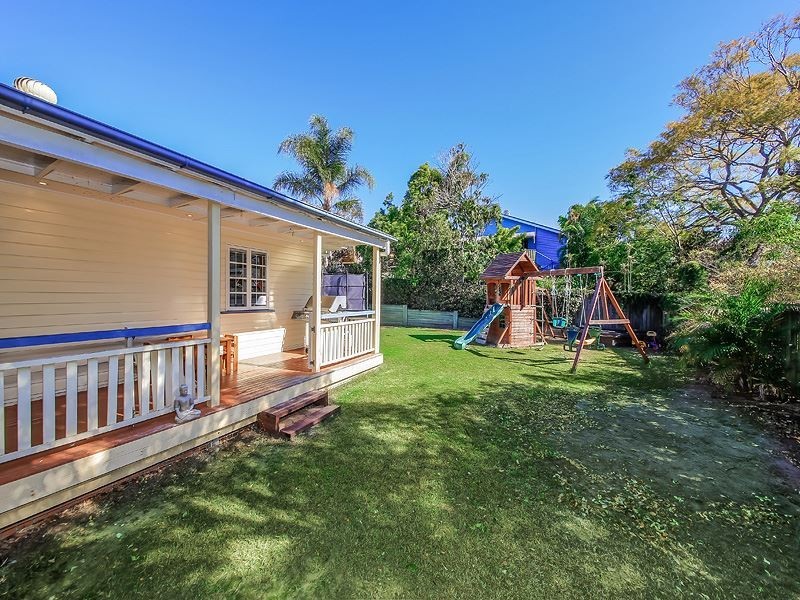 93 Lancaster Street, Coorparoo QLD 4151