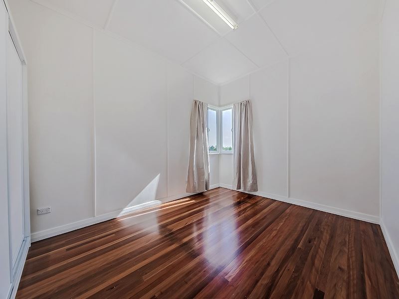 7 Edencourt Street, Camp Hill QLD 4152