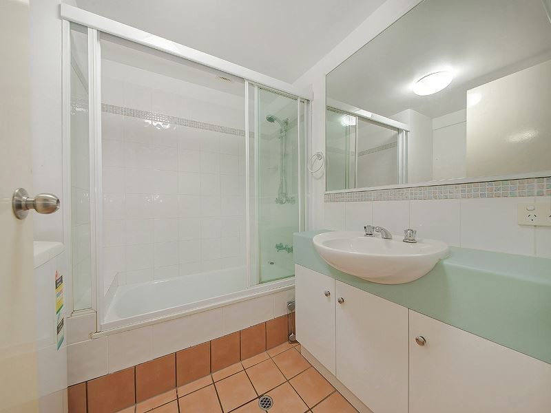 14/219 Wellington Road, East Brisbane QLD 4169