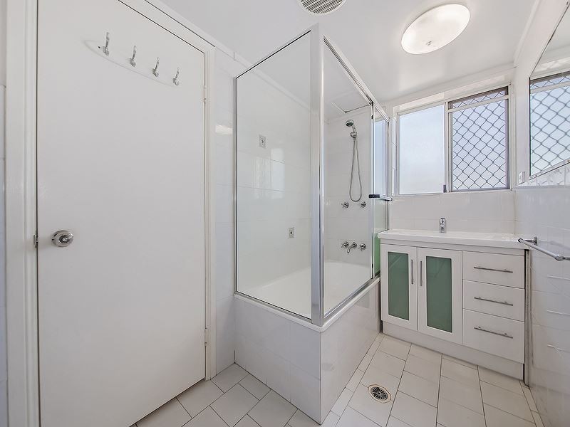 19/7 Main Avenue, Coorparoo QLD 4151