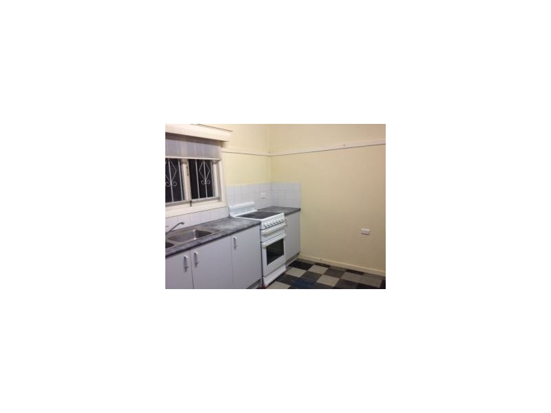 17 Gladstone Street, Coorparoo QLD 4151