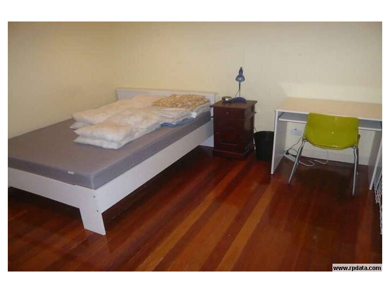 8/9 Beanga Street, Greenslopes QLD 4120