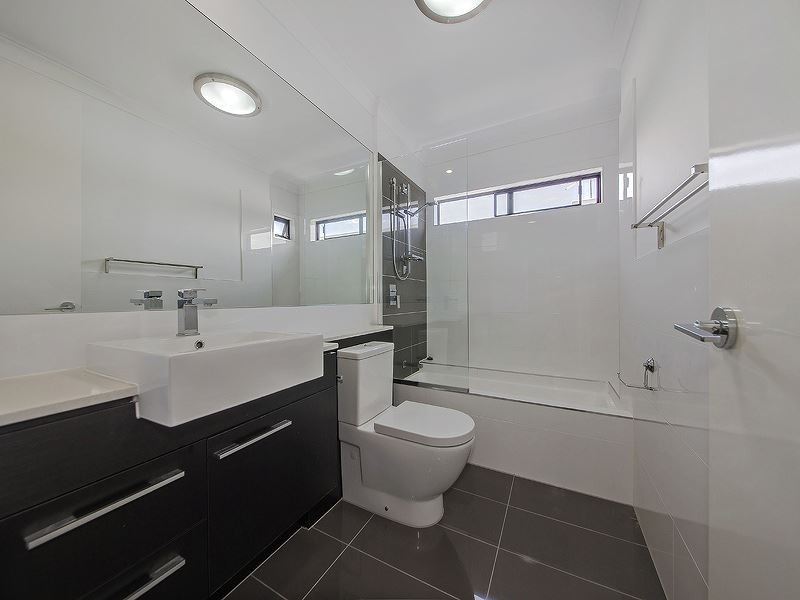 3/88 York Street, Coorparoo QLD 4151