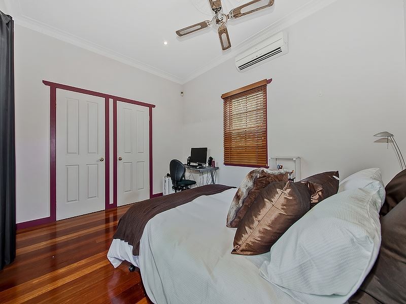 13 Flower Street, Woolloongabba QLD 4102