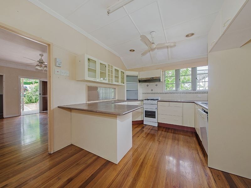 29 Albert Street, Camp Hill QLD 4152