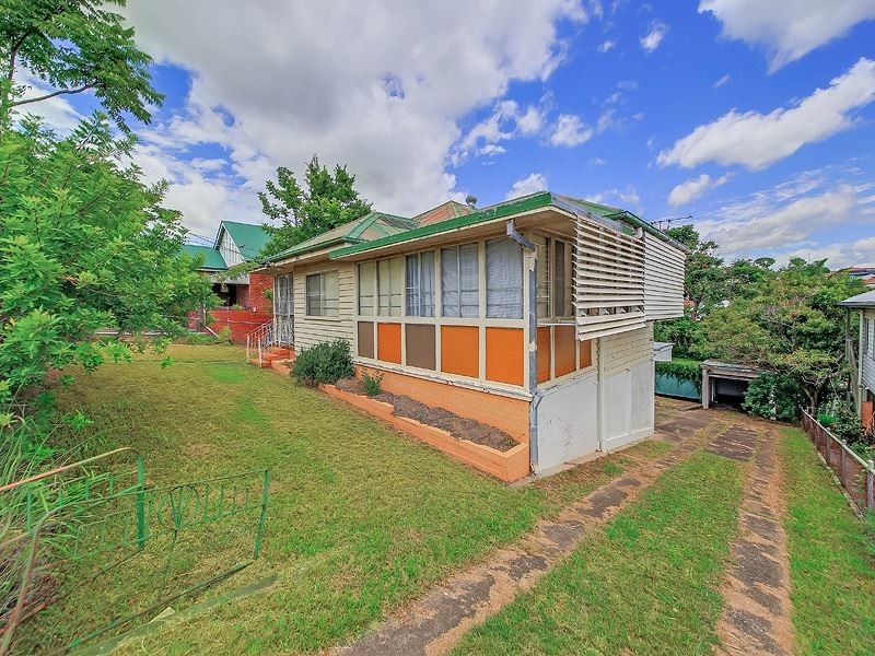 29 Albert Street, Camp Hill QLD 4152