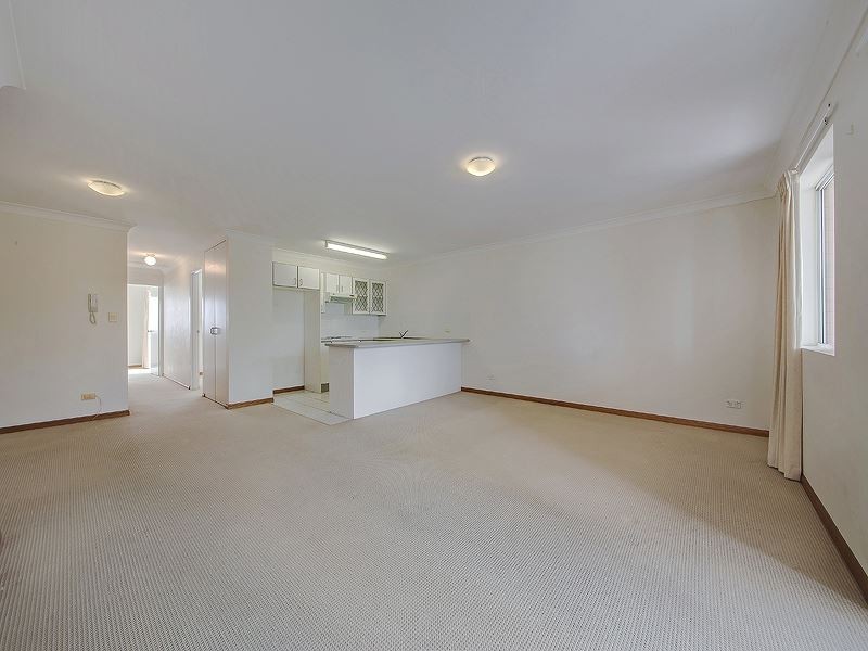 9/14 Douglas Street, Greenslopes QLD 4120