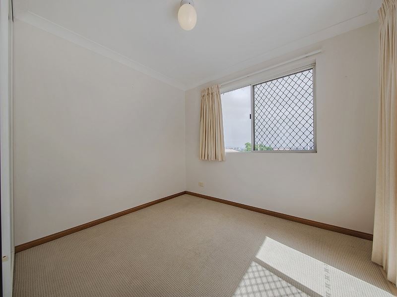 9/14 Douglas Street, Greenslopes QLD 4120