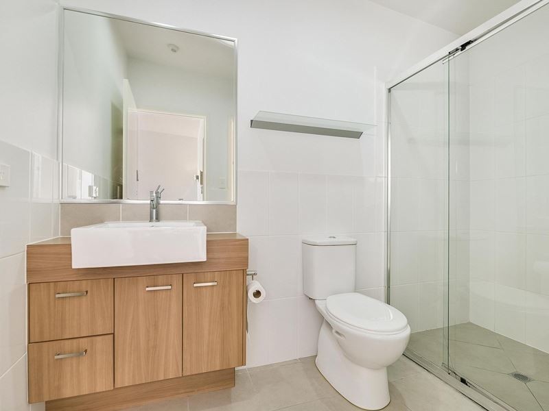 2/55 Douglas Street, Greenslopes QLD 4120