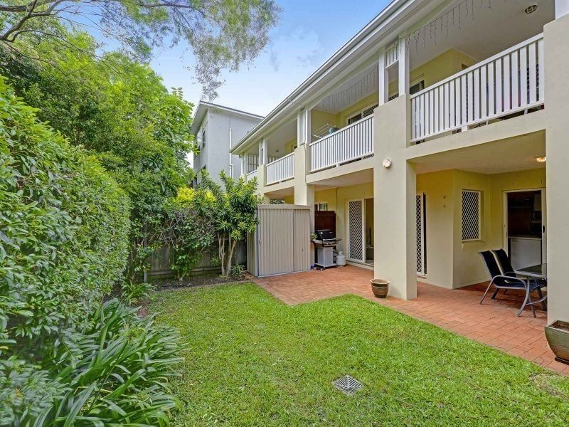 2/78 Lawson Street, Morningside QLD 4170