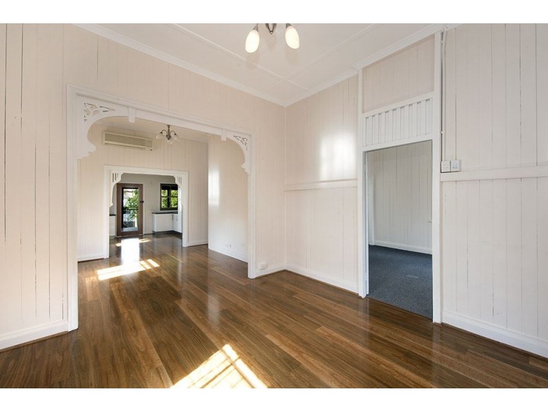 97 Pembroke Road, Coorparoo QLD 4151